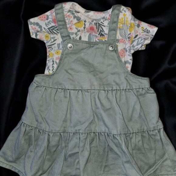 CARTERS Mix and Match Denim Jumper and Bodysuits Girls 18 months - Picture 3 of 7